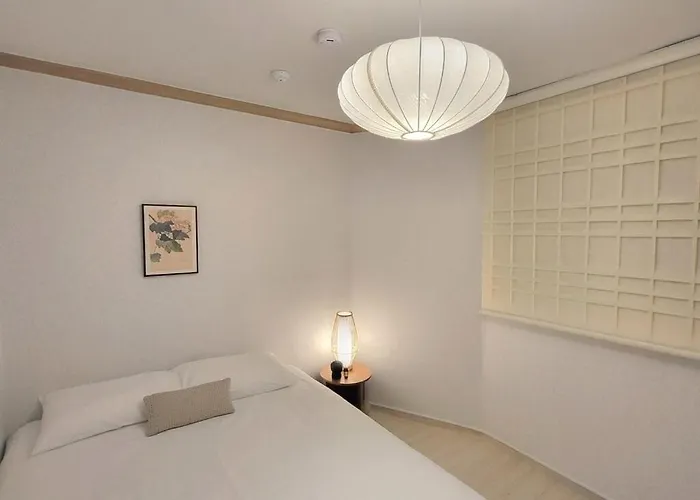 Peaceful Breeze - Gocheok Dome On Foot, Hongdae And Yeouido 20 Minutes, Free Luggage Storage, Groups, Families ソウル特別市